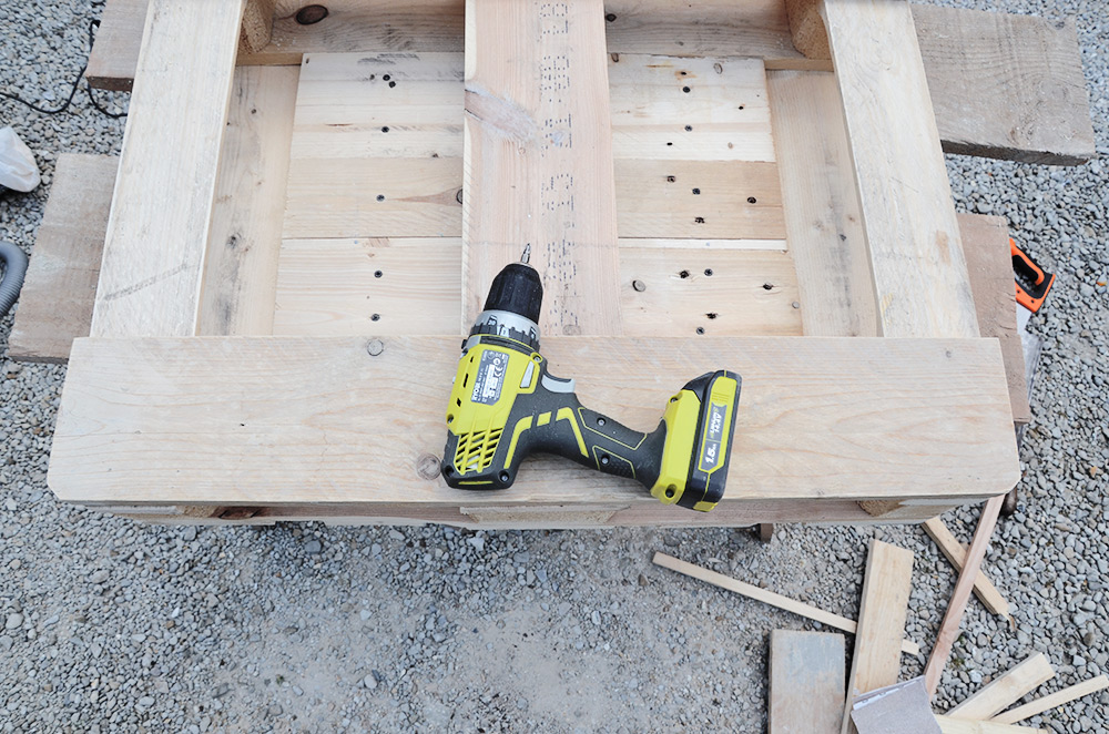 table basse palette en bois