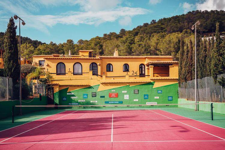 pikes hotel instagramable ibiza destination soleil