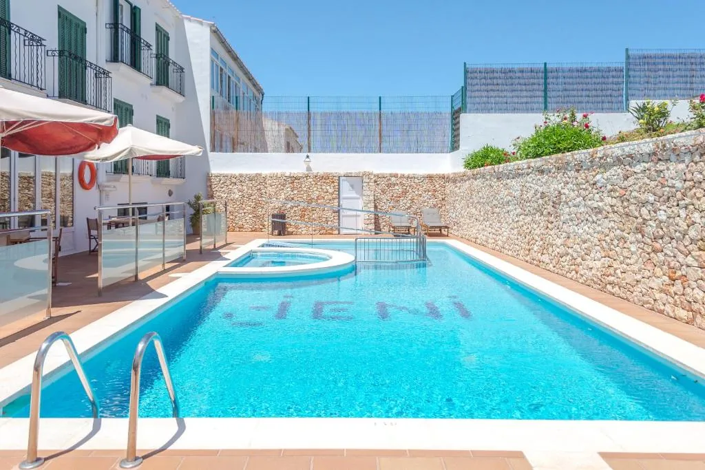 Hotel Jeni & Restaurant