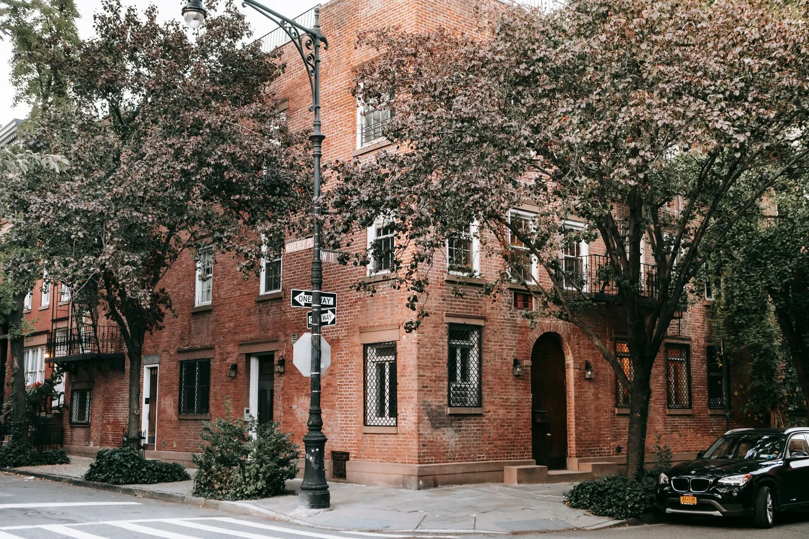 Maison de ville en brique dans l'Upper West Side