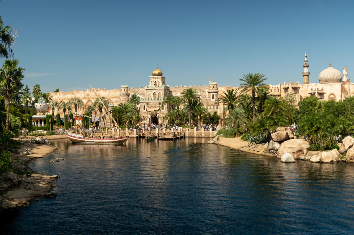 Le Mediterranean Harbor de Tokyo DisneySea et ses bateaux